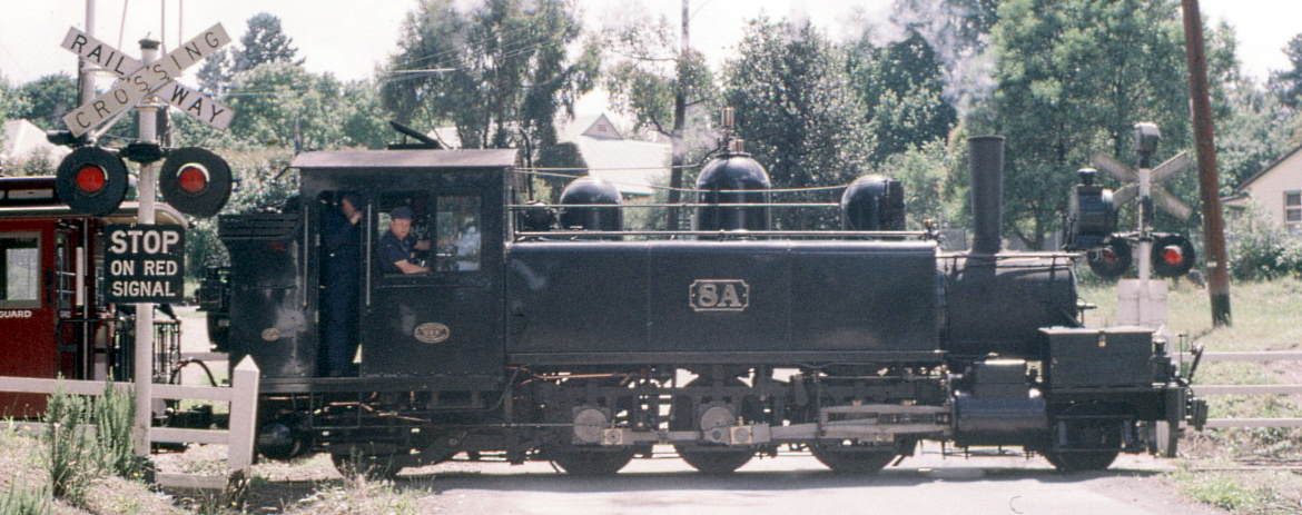 VR NA Class loco 8A